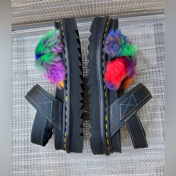 DR MARTEN LADIES BLACK VOSS II FLUFFY RAINBOW SOFTWAIR PLATFORM PRIDE SANDALS - Picture 6 of 16